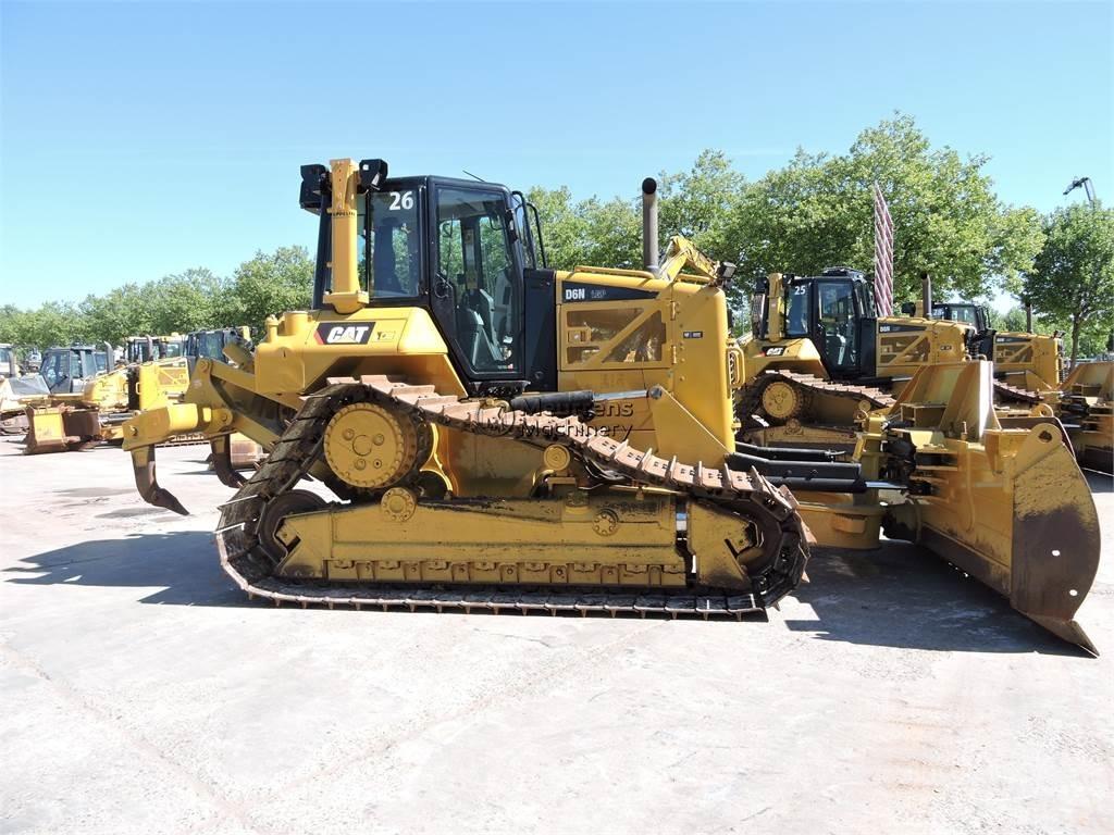 CAT D6NLGP Buldožerji
