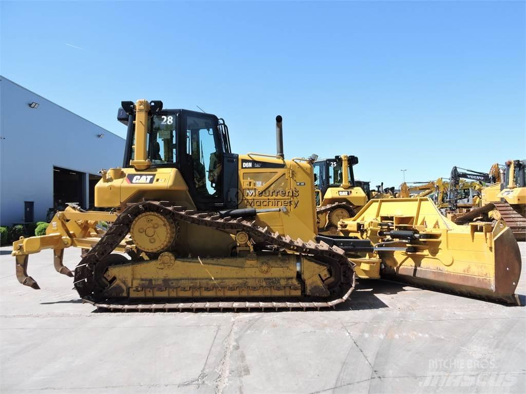 CAT D6NLGP Buldožerji