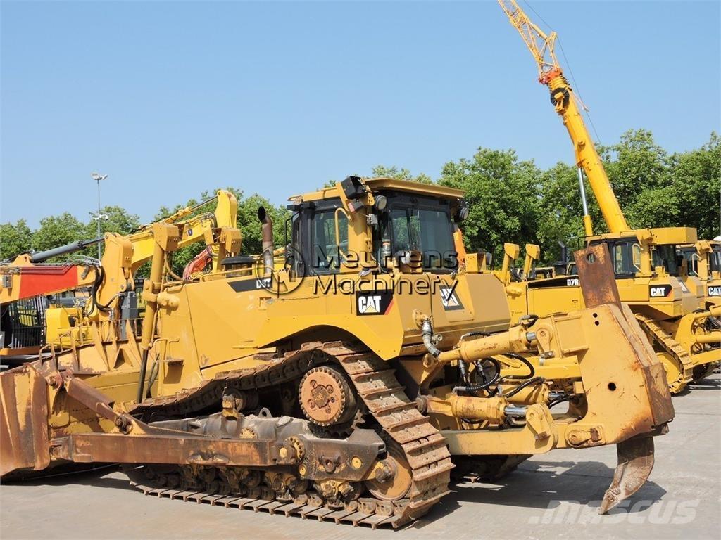 CAT D8T GERMAN Buldožerji