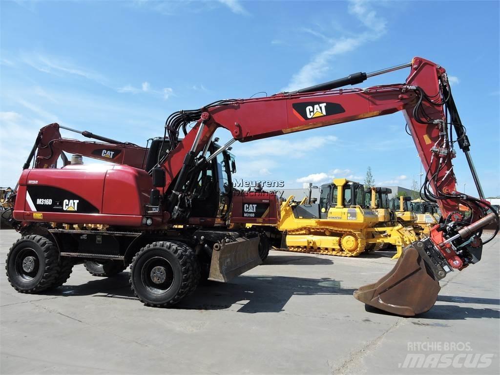 CAT M316D ROTOTILT Bagri na kolesih