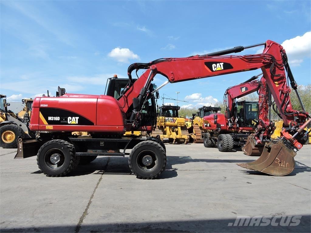 CAT M316D ROTOTILT Bagri na kolesih