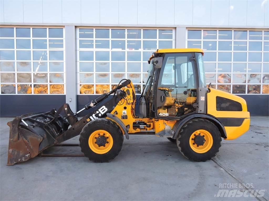 JCB 406 Kolesni nakladalci