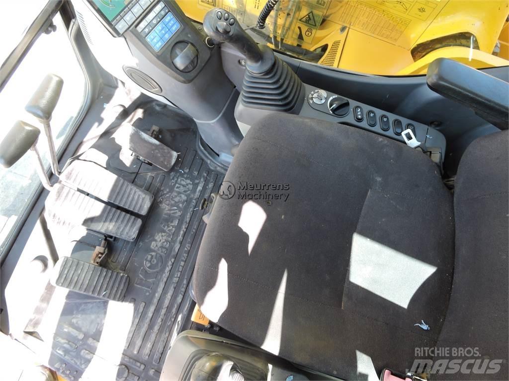 Komatsu PC228 Bagri goseničarji