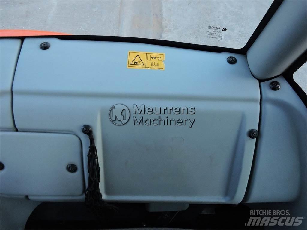 Komatsu PC80 Drugo
