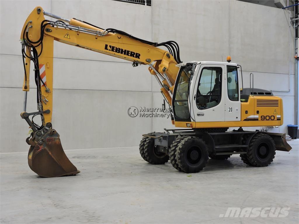 Liebherr A900C Bagri na kolesih