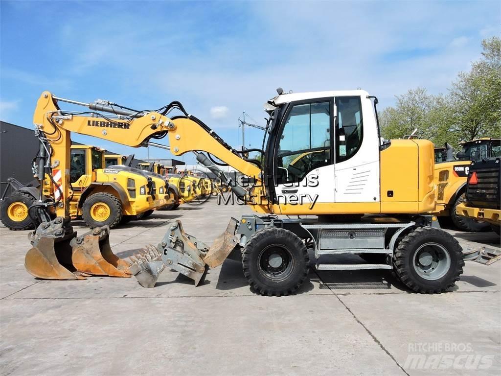 Liebherr A910 Bagri na kolesih