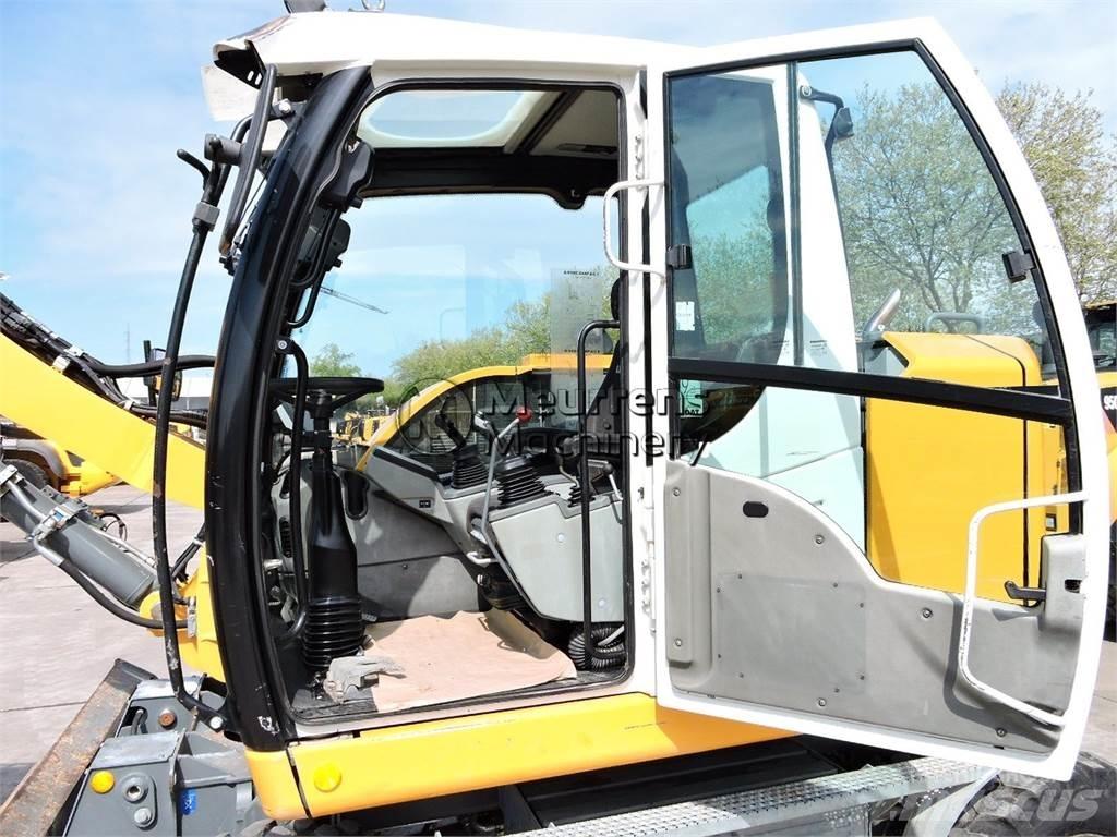 Liebherr A910 Bagri na kolesih