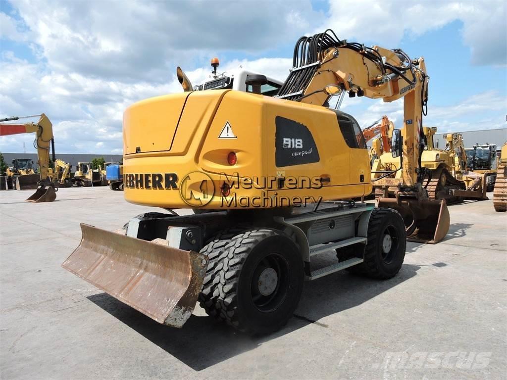 Liebherr A918 Bagri na kolesih