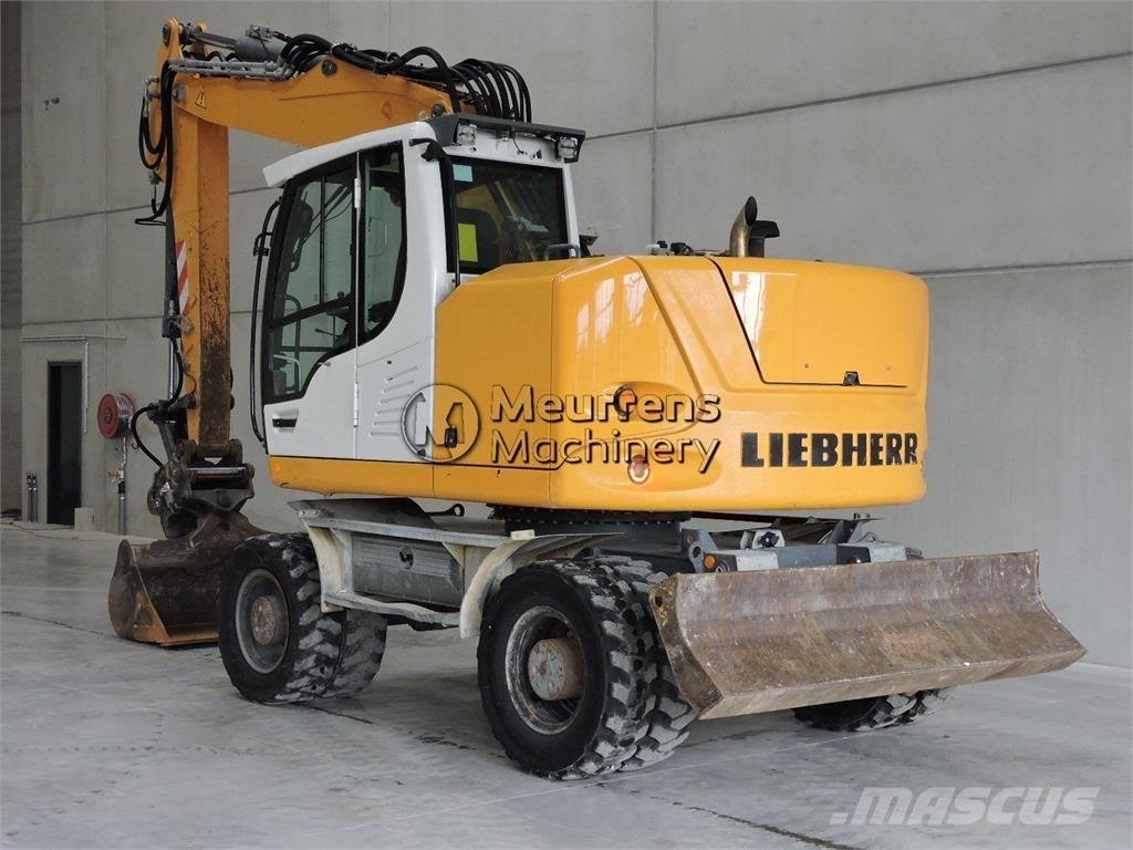 Liebherr A918 Bagri na kolesih