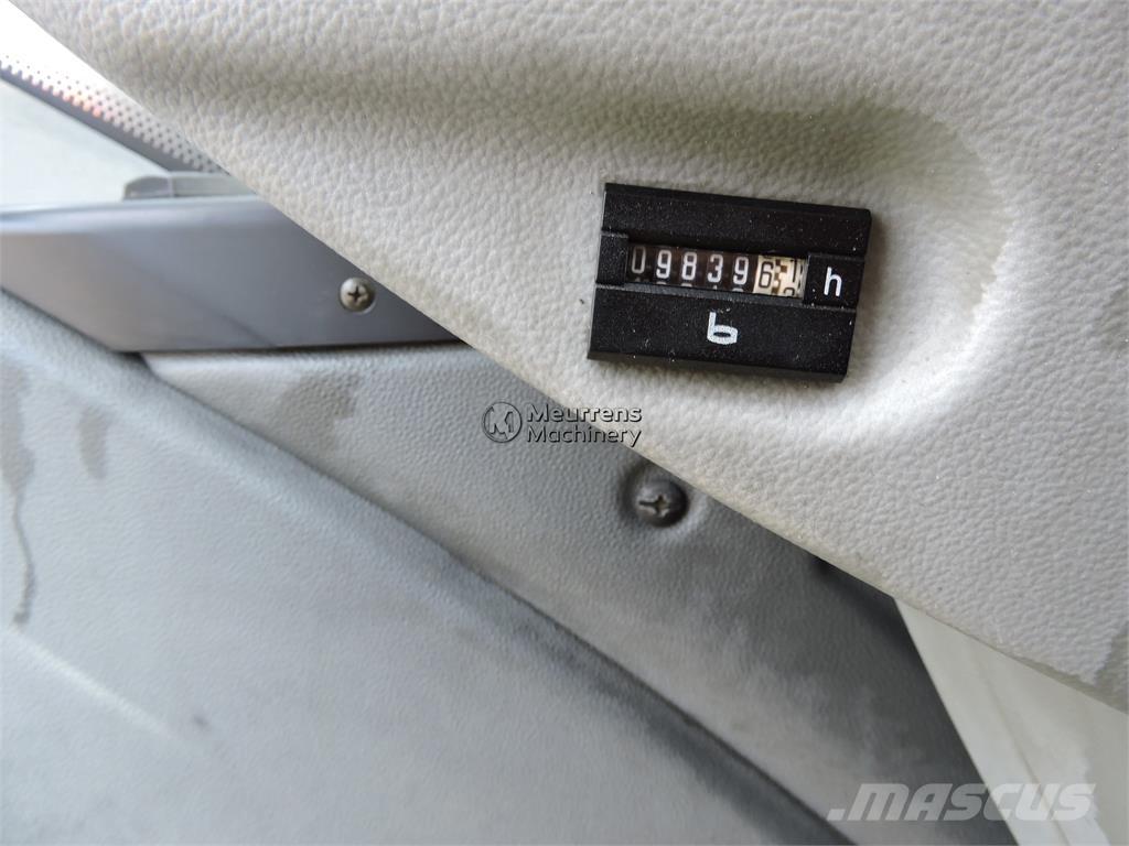 Liebherr R936LC Bagri goseničarji