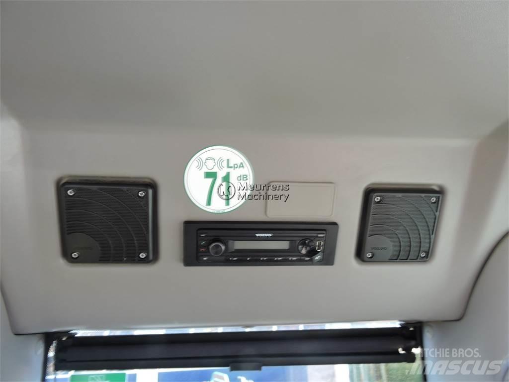 Volvo ECR235EL Bagri goseničarji