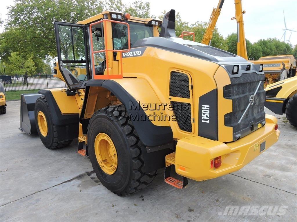 Volvo L150H Kolesni nakladalci
