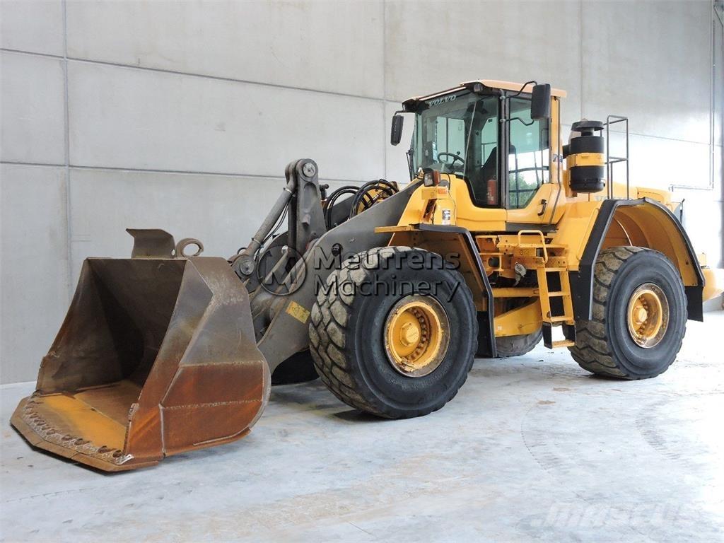 Volvo L180F Kolesni nakladalci