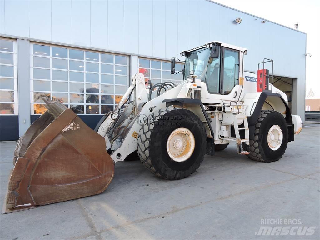 Volvo L180H Kolesni nakladalci
