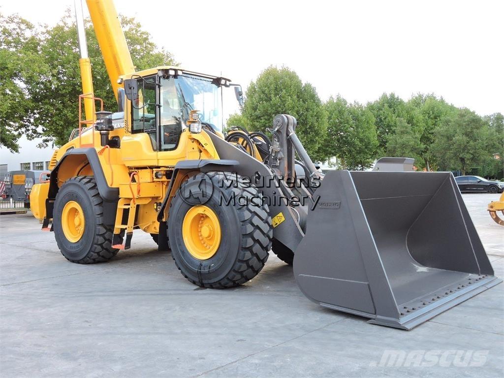 Volvo L180H Kolesni nakladalci