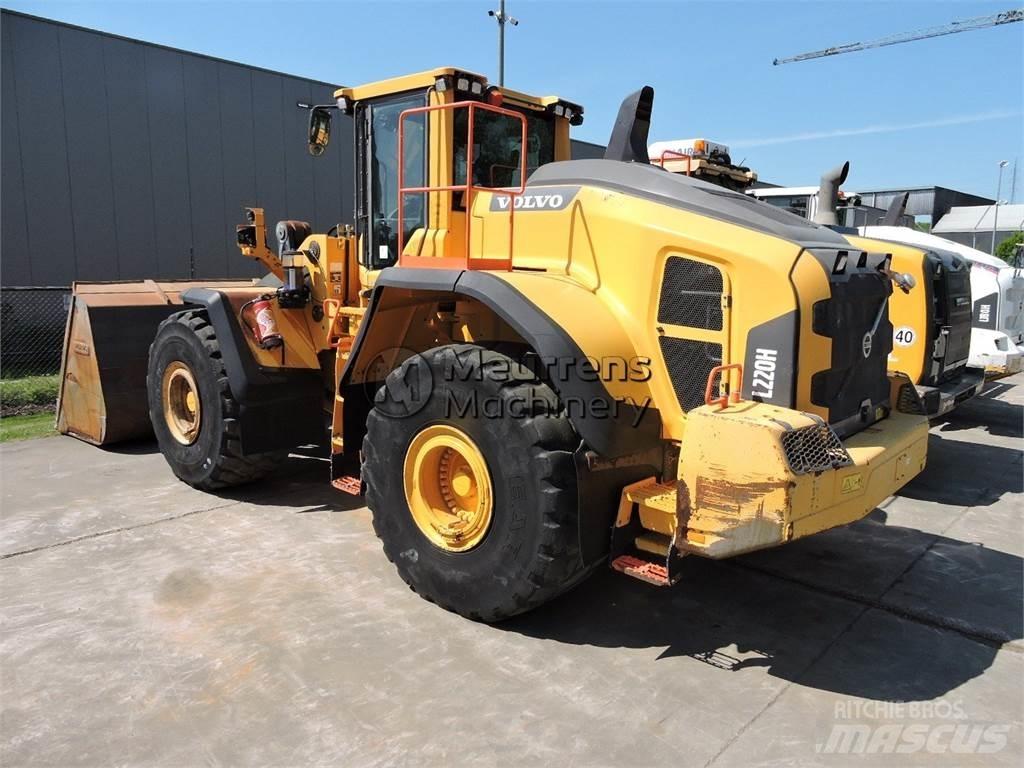 Volvo L220H Kolesni nakladalci