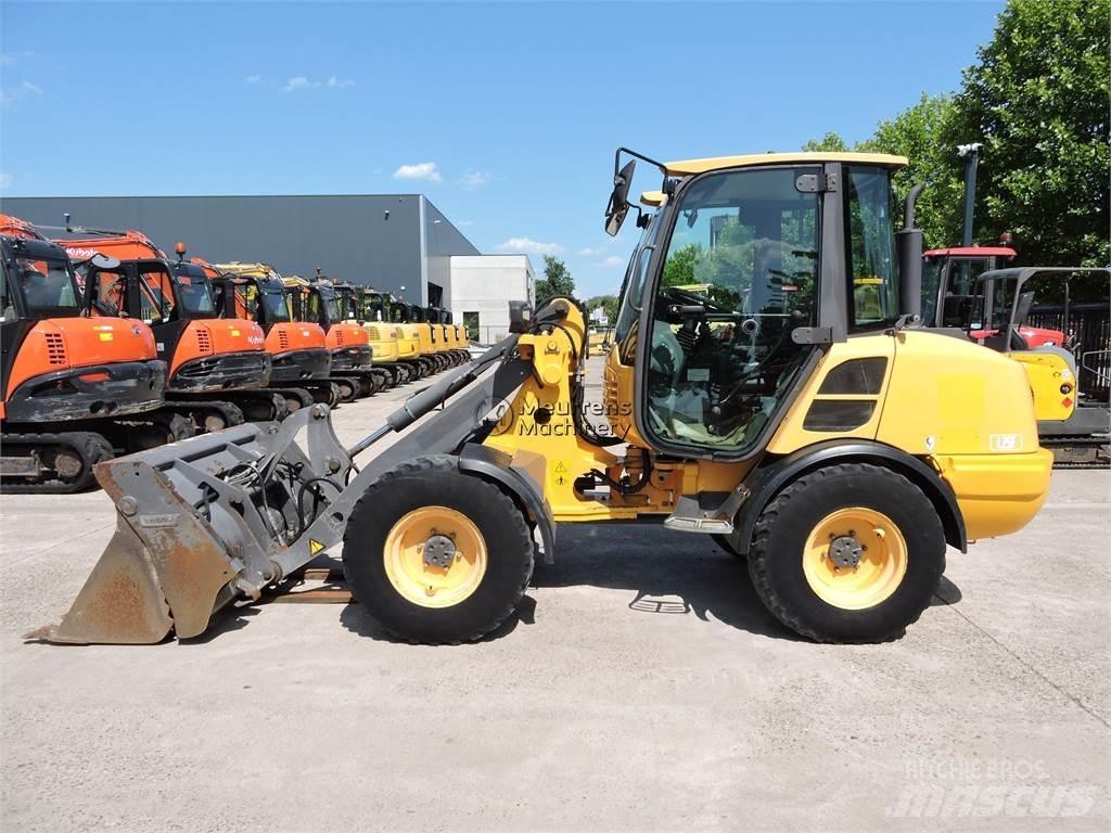 Volvo L25F Kolesni nakladalci