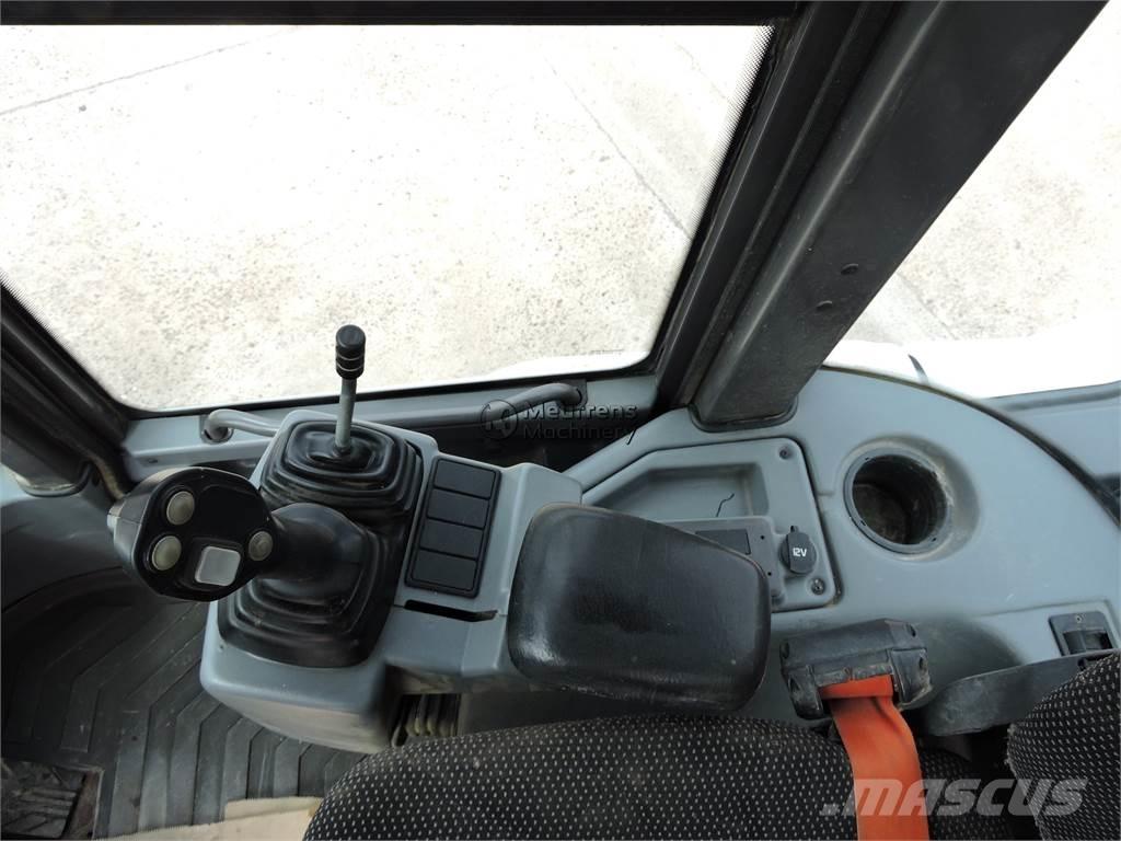 Volvo L30G + FORK Kolesni nakladalci
