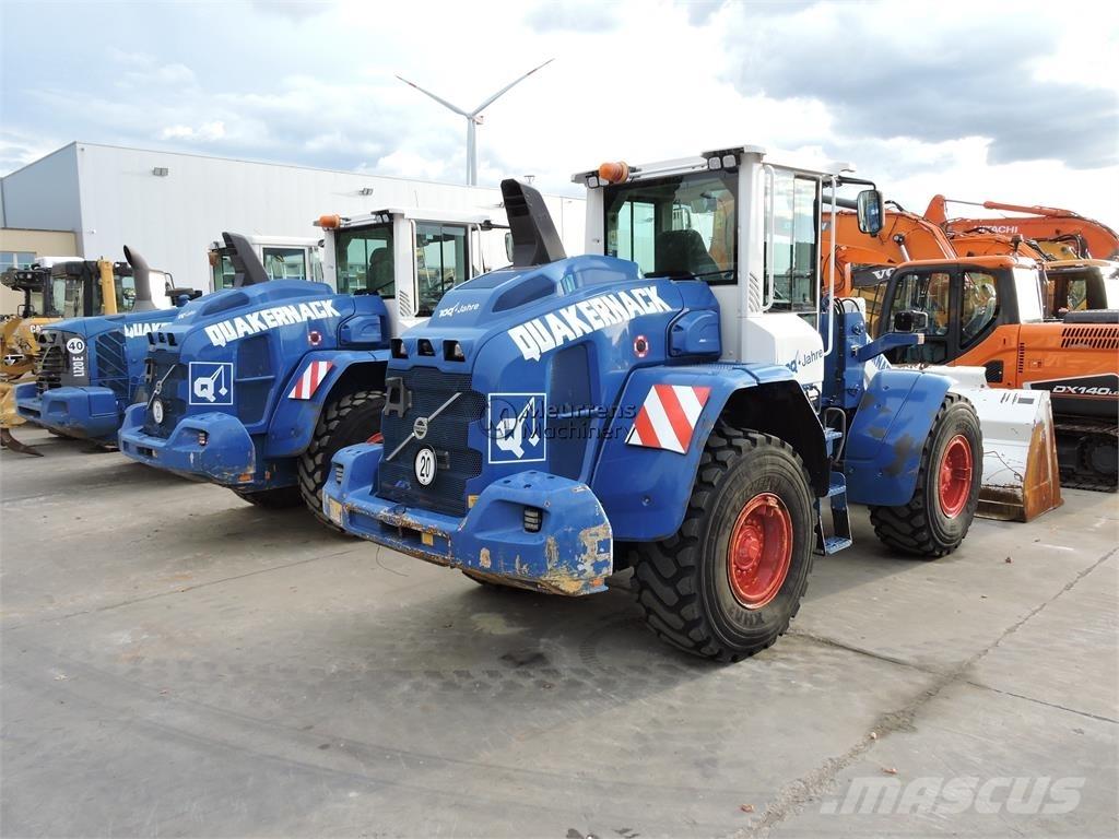 Volvo L90H Kolesni nakladalci