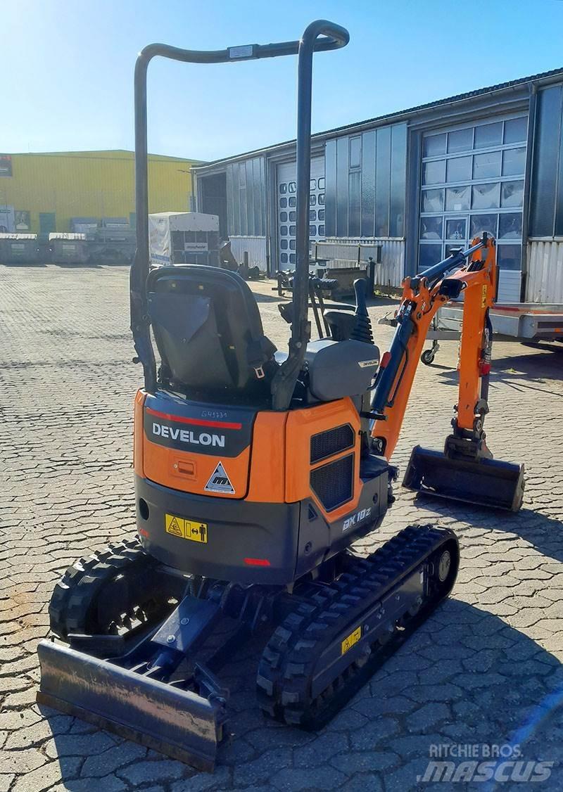 Develon DX 10Z-7 Mini bagri <7t