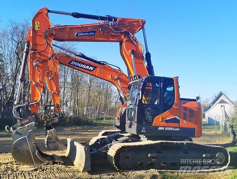 Develon DX 235 LCR-7 Bagri goseničarji