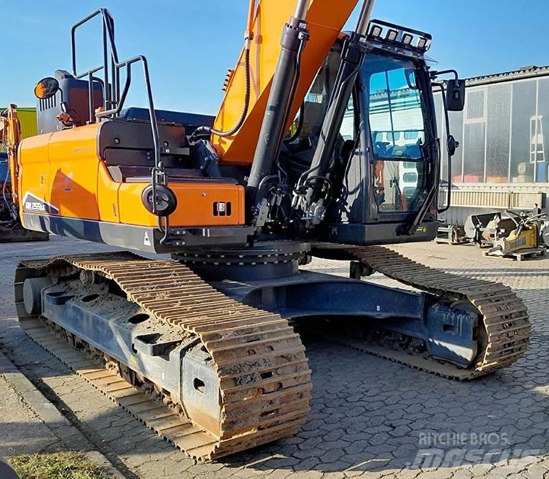Develon DX 255 LC-7 Bagri goseničarji
