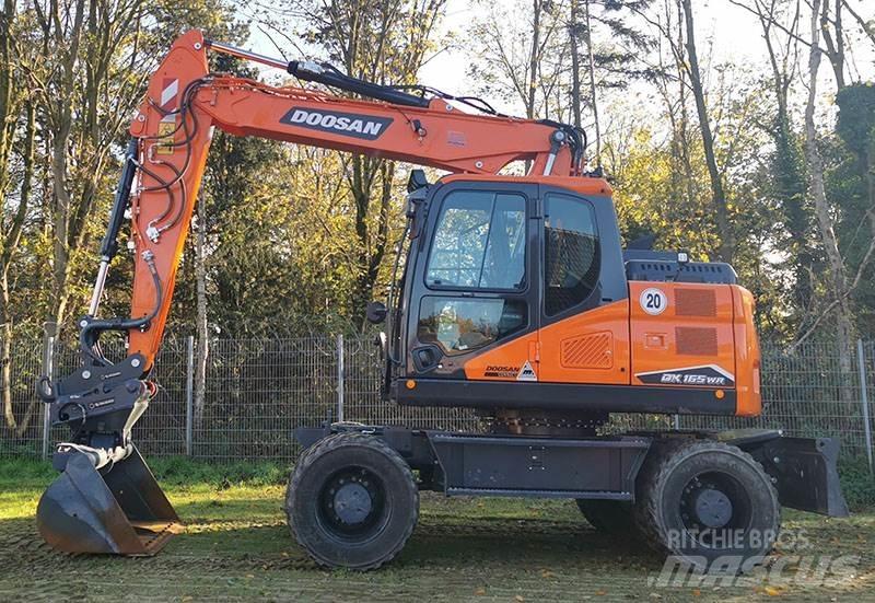 Doosan DX 165 WR-7 Bagri na kolesih