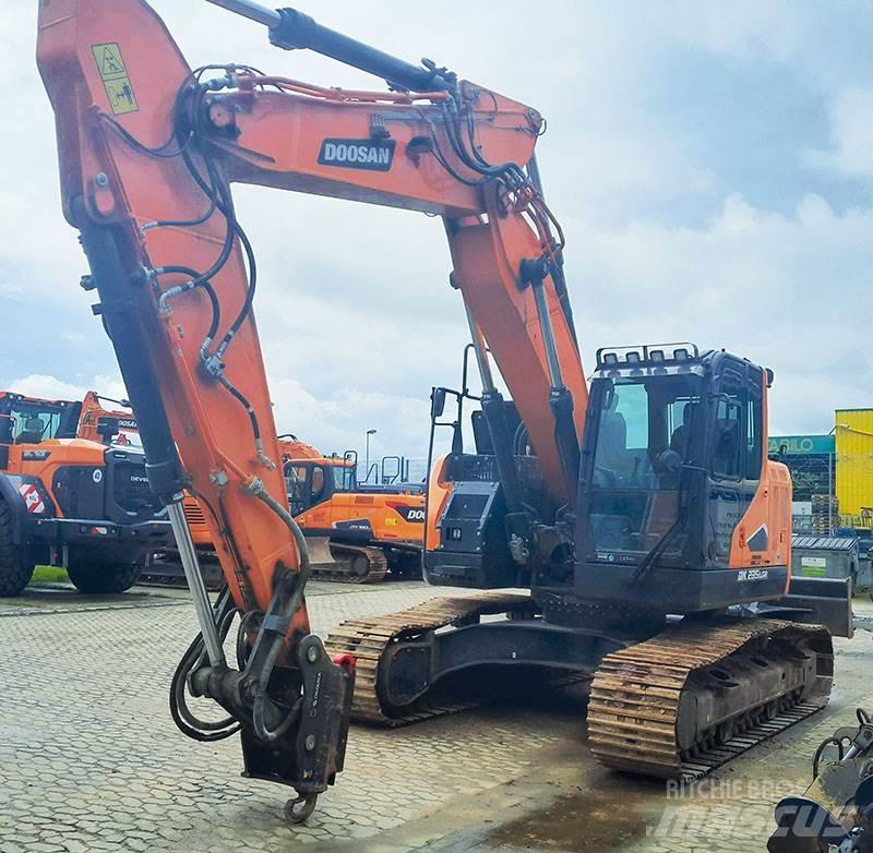 Doosan DX 235 LCR-7 Bagri goseničarji