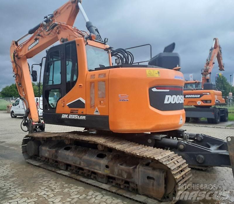 Doosan DX 235 LCR-7 Bagri goseničarji
