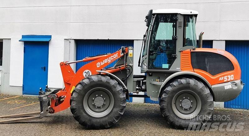 Weycor AR 530 Kolesni nakladalci