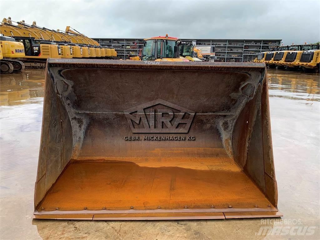 CAT 2750 mm/ 938 M Žlice