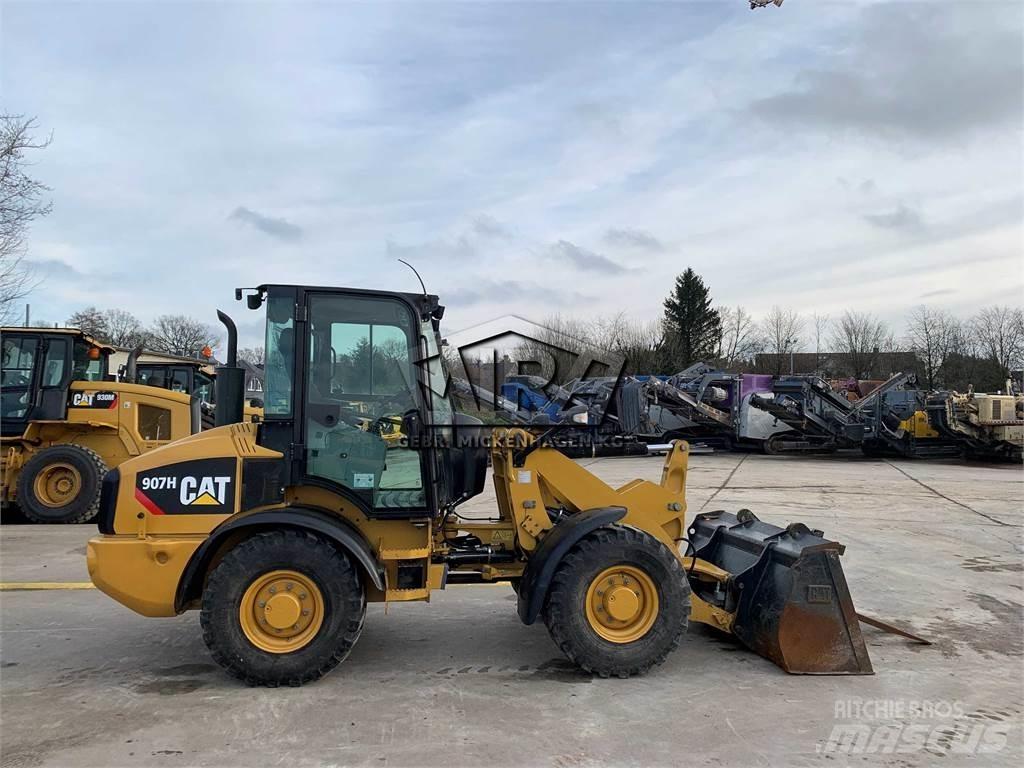 CAT 907H2 Kolesni nakladalci