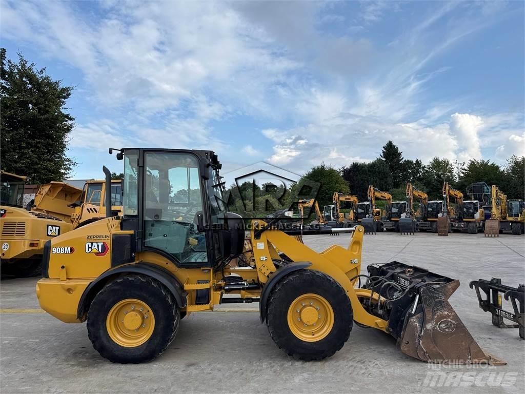 CAT 908 M Kolesni nakladalci