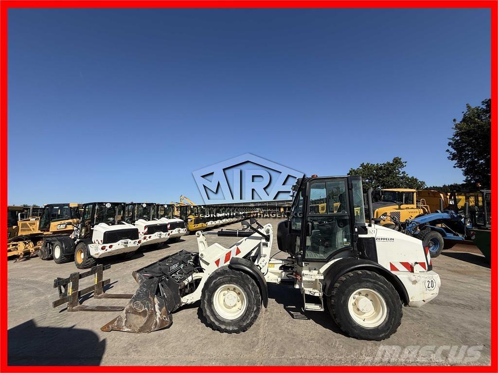 CAT 908 M Kolesni nakladalci