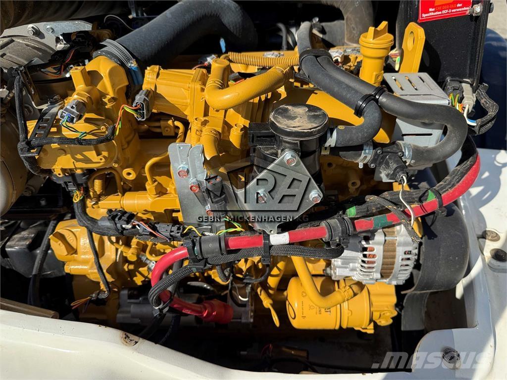 CAT 908 M Kolesni nakladalci