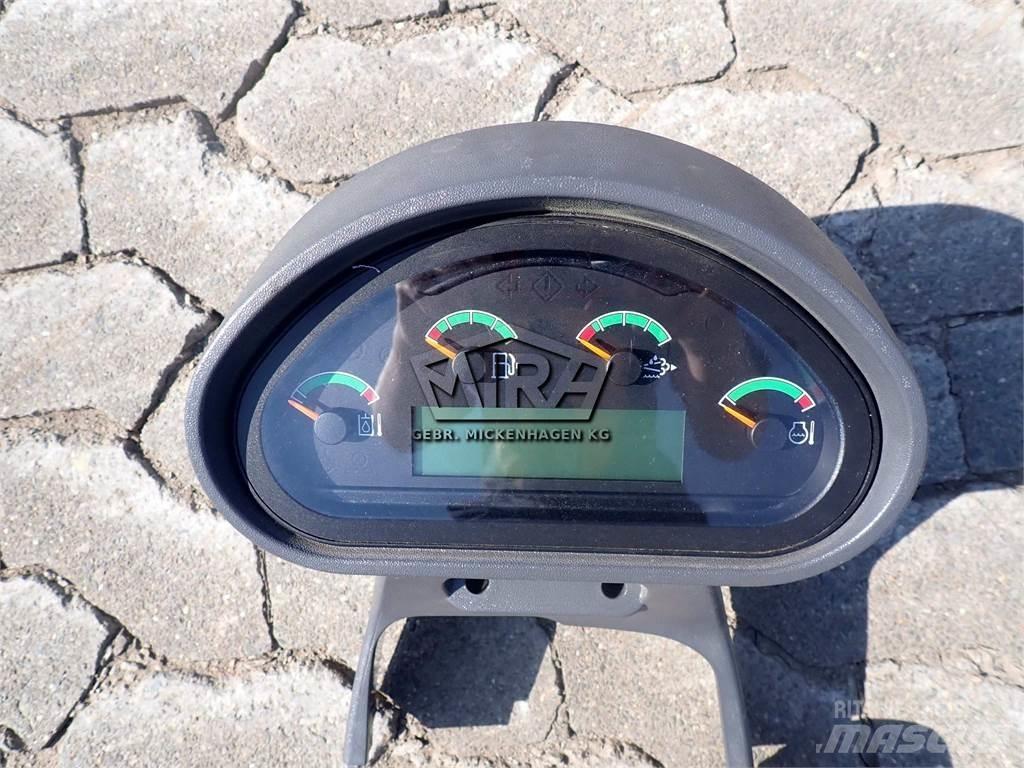CAT 926 M/ Display Elektronika