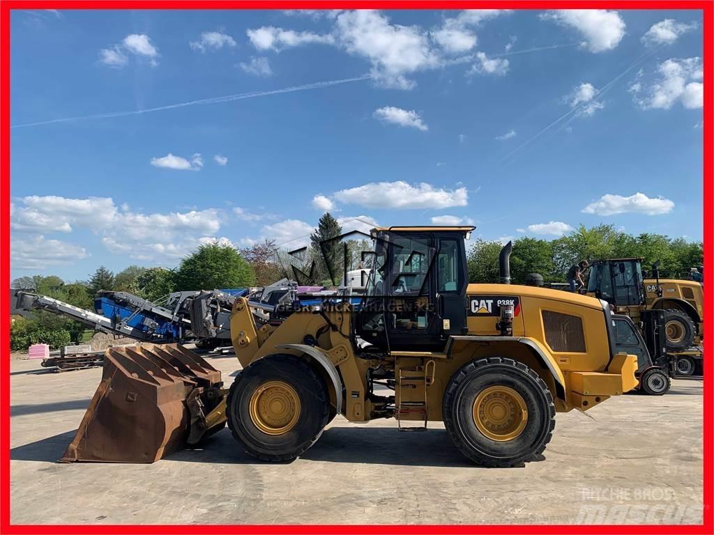CAT 938K Kolesni nakladalci