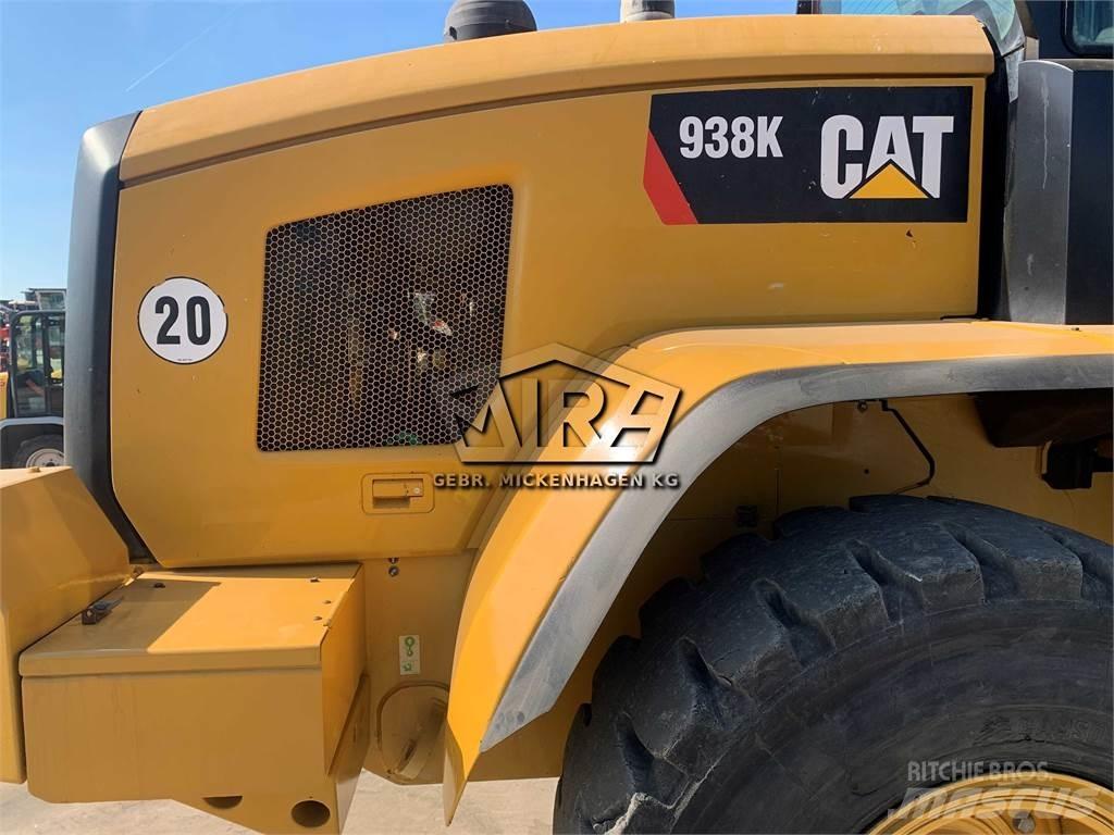 CAT 938K Kolesni nakladalci