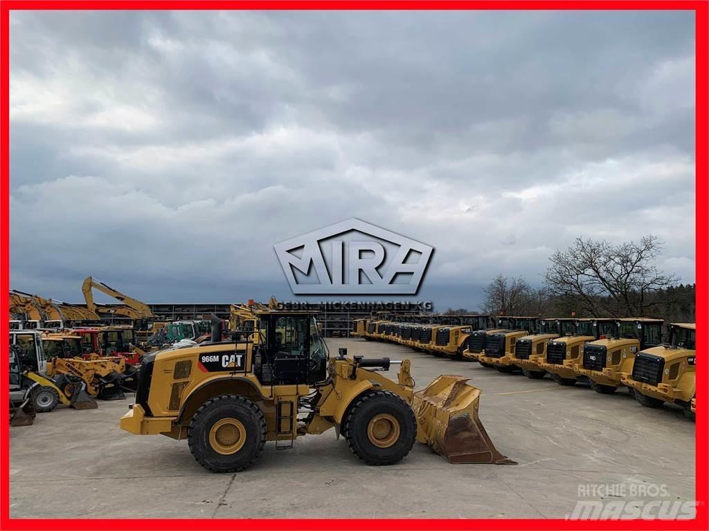CAT 966M Kolesni nakladalci
