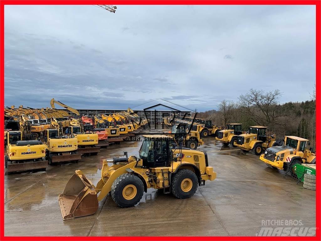 CAT 972M XE Kolesni nakladalci