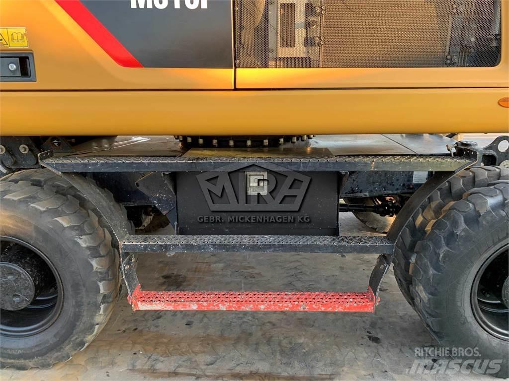 CAT M316 F Bagri na kolesih