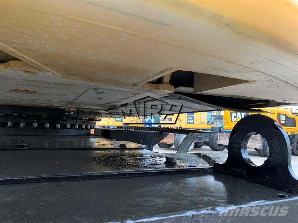 CAT MH3024 Bagri za prekladanje primarnih/sekundarnih surovin