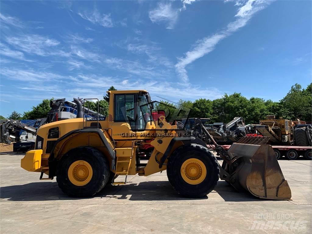 Volvo L 180 G Kolesni nakladalci
