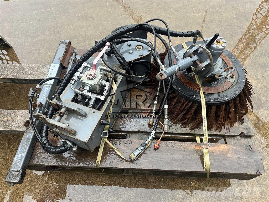 Wirtgen W50 / W60 Pometalni stroji