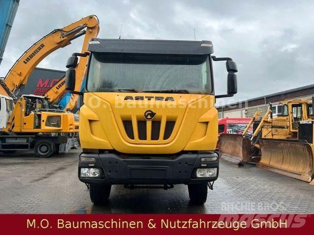 Astra HD 9 6444 /6x4 / Vlačilci