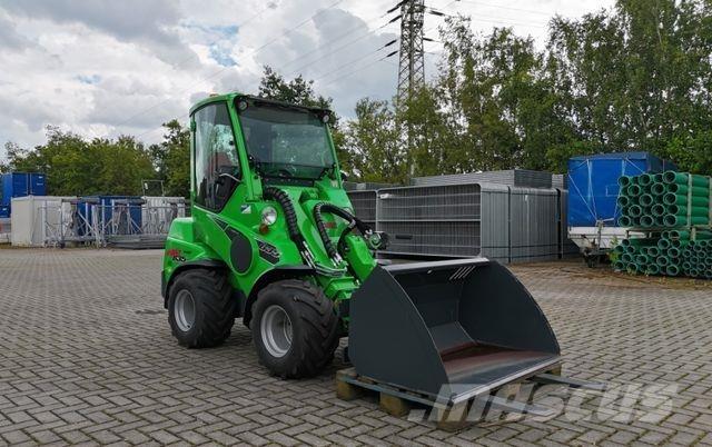 Avant Tecno 635 Kolesni nakladalci