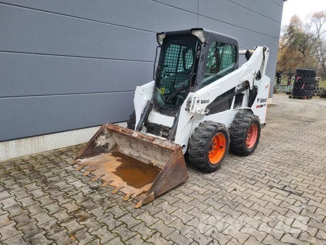 Bobcat S 530 Buldožerji goseničarji