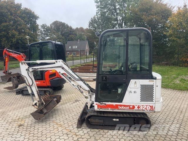 Bobcat X 320 Mini bagri <7t