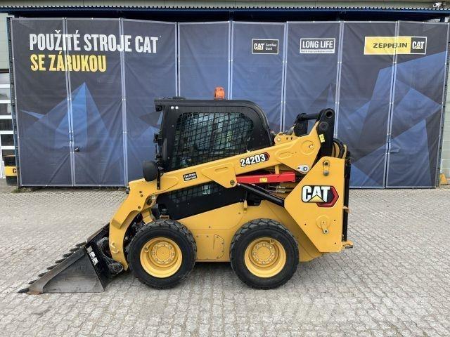 CAT 242D3 Gradbeništvo - drugo