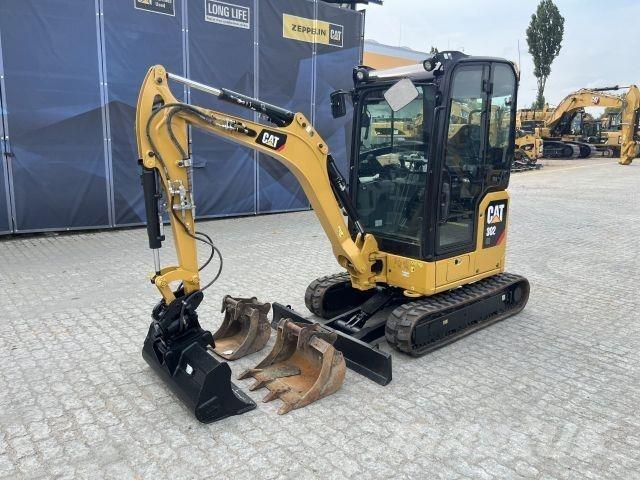 CAT 302 CR Gradbeništvo - drugo